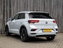 Volkswagen T-Roc 2.0 TSi 190pk DSG 4Motion 3x R-Line |Panorama|LED|Camera|Stoelverwarming|Virtual|ClimateControl|19''|