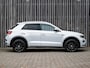 Volkswagen T-Roc 2.0 TSi 190pk DSG 4Motion 3x R-Line |Panorama|LED|Camera|Stoelverwarming|Virtual|ClimateControl|19''|