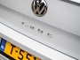 Volkswagen T-Roc 2.0 TSi 190pk DSG 4Motion 3x R-Line |Panorama|LED|Camera|Stoelverwarming|Virtual|ClimateControl|19''|