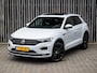 Volkswagen T-Roc 2.0 TSi 190pk DSG 4Motion 3x R-Line |Panorama|LED|Camera|Stoelverwarming|Virtual|ClimateControl|19''|