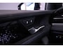 Volkswagen Passat Variant R-Line Edition 1.5 TSI eHybrid 272pk DSG Automaat Trekhaak, Panoramadak, Adaptive cruise control, Black Style, Navigatie, LED matrix koplampen