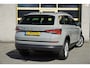 Skoda Kodiaq 1.5 TSI 150PK! Business Edition BJ2021 Lmv 18" | Led V+A | Pdc | Trekhaak | Achteruitrijcamera | App-Connect | Navi | Virtual cockpit | Dashboard verlichting | Climate control | Cruise control | Sportstoelen | Verwarmde voorstoelen | Extra getint glas