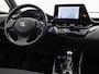 Toyota C-HR / C-HR+ 1.8 Hybrid Sport Automaat (GROOT NAVI, CLIMATE, CAMERA, STOELVERWARMING, SPORTSTOELEN, ADAPTIVE CRUISE, GETINT GLAS, KEYLESS, NIEUWSTAAT)