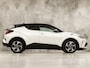Toyota C-HR / C-HR+ 1.8 Hybrid Sport Automaat (GROOT NAVI, CLIMATE, CAMERA, STOELVERWARMING, SPORTSTOELEN, ADAPTIVE CRUISE, GETINT GLAS, KEYLESS, NIEUWSTAAT)