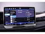 Volkswagen Tiguan R-Line Edition 1.5 TSI eHybrid 272pk DSG Automaat Trekhaak, Black style, Panoramadak, Adaptive cruise control, Achteruitrijcamera, Elektrische achterklep