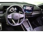 Volkswagen T-Roc 1.5 eTSI 150PK R-Line DSG (Nw Model) | Navigatie | IQ light | El. achterklep | PDC+Camera | Stuur- en Stoelverwarming