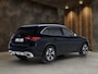 Mercedes-Benz GLC 300e 4-Matic Luxury Line | Rijassistentiepakket Plus | Trekhaak | Winterpakket | Spiegelpakket | Parkeerpakket met 360 Camera | Memorypakket