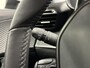 Peugeot 2008 1.2 PureTech Allure Pack CAMERA TREKHAAK ECC CRUISE LM NAVI CARPLAY.