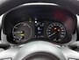 Toyota Yaris 1.5 Hybrid Business Plus | BTW voertuig | Stoel+stuurverwarming | Keyless Entry/Start | LED verlichting | Climate Control | Apple CarPlay/Android Auto | Cruise Control Adaptive | Achteruitrijcamera | Louwman Den Haag