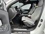 Volvo XC60 2.0 T8 Plug-in Hybrid AWD Ultimate Dark | PHEV | Trekhaak | Bowers Wilkins Audio | Luchtvering | 360 Graden Camera | Head-up Display | Panoramadak | Tailored Wool Bekleding | Aalrm | Gelamineerd Glas | Keyless Entry | Elektrische Achterklep | Elektrisch Verstelbare Voorstoelen | Stoelverwarming | Google Navigatie | Apple Carplay | Android Auto