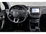 Peugeot 2008 1.2 PureTech Style | Trekhaak | Panoramadak | Navigatie | Airco