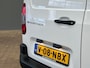 Peugeot e-Partner 136 L1 50 kWh Groot Scherm | Carplay | Parkeersensoren Achter | Airco | Cruise | Zitplaatsen voor | Achterdeuren zonder ruit | Airco | Apple CarPlay