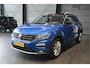 Volkswagen T-Roc 1.0 TSI Style navi clima cruise pdc trekhaak 17 inch !!