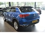 Volkswagen T-Roc 1.0 TSI Style navi clima cruise pdc trekhaak 17 inch !!