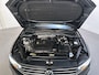Volkswagen Passat Variant 1.5 TSI 150pk DSG Business Trekhaak Navigatie App-Connect DAB+