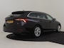 Skoda Octavia Combi 1.4 TSI iV PHEV Business Edition 245PK DSG/AUTO | Achteruitrijcamera | Parkeer assistent | App connect | Elektr verstelbare stoelen | stoel/stuurverw | Keyless entry/start | Dodehoek detectie | DAB | LED | 17"LMV