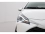 Toyota Yaris 1.5 VVT-i Dynamic | Navigatie | Keyless | Cruise Control | Clima | Camera | 16 inch | Bluetooth | Rijstrooksensor | DAB | Privacy glas