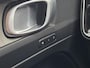 Volvo XC40 1.5 T5 Recharge R-Design Expression / Leder interieur / Stoelverwarming / Elektrisch verstelbare stoel + Geheugenfunctie / DAB+