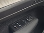 Volvo XC40 1.5 T5 Recharge R-Design Expression / Leder interieur / Stoelverwarming / Elektrisch verstelbare stoel + Geheugenfunctie / DAB+