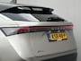 Nissan Ariya Evolve 91 kWh / SOH 99% / Stoelverwarming voor en achter / Schuif-kantel dak / Stoelventilatie / Stuurverwarming / 100% dealer onderhouden / Elektrisch verstelbare stoelen met geheugen / Elektrische achterklep / Adaptieve cruise control / Apple Carplay/Android Auto / Navigatie /
