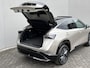 Nissan Ariya Evolve 91 kWh / SOH 99% / Stoelverwarming voor en achter / Schuif-kantel dak / Stoelventilatie / Stuurverwarming / 100% dealer onderhouden / Elektrisch verstelbare stoelen met geheugen / Elektrische achterklep / Adaptieve cruise control / Apple Carplay/Android Auto / Navigatie /