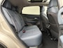Nissan Ariya Evolve 91 kWh / SOH 99% / Stoelverwarming voor en achter / Schuif-kantel dak / Stoelventilatie / Stuurverwarming / 100% dealer onderhouden / Elektrisch verstelbare stoelen met geheugen / Elektrische achterklep / Adaptieve cruise control / Apple Carplay/Android Auto / Navigatie /