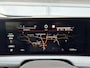 Nissan Ariya Evolve 91 kWh / SOH 99% / Stoelverwarming voor en achter / Schuif-kantel dak / Stoelventilatie / Stuurverwarming / 100% dealer onderhouden / Elektrisch verstelbare stoelen met geheugen / Elektrische achterklep / Adaptieve cruise control / Apple Carplay/Android Auto / Navigatie /