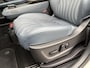 Nissan Ariya Evolve 91 kWh / SOH 99% / Stoelverwarming voor en achter / Schuif-kantel dak / Stoelventilatie / Stuurverwarming / 100% dealer onderhouden / Elektrisch verstelbare stoelen met geheugen / Elektrische achterklep / Adaptieve cruise control / Apple Carplay/Android Auto / Navigatie /