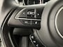 Suzuki Swift 1.2 Select Smart Hybrid / Fabrieksgarantie t/m 01-2031 / Navigatie / LM velgen / All season banden / Stoelverwarming / Airco / Dealer onderhouden / DAB Radio / Bluetooth /