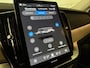 Volvo XC90 T8 AWD Recharge Ultra Dark | Luchtvering | Trekhaak | 360 Camera | Head-Up Display | Harman Kardon | 455pk | Adaptieve Cruise Control | Stoelverwarming voor+achter | Stuurwielverwarming | Schuifdak | Full LED Meesturende koplampen | Pilot Assist | BLIS Dode Hoek Detectie | Alcantara hemelbekleding | Lederen zonnekleppen en handgrepen | Elektrische voorstoelen geheugen | Quilted Nordico bekleding | Zitting verlenging voorstoelen | Lederen dashboard | 21 Inch | Google Infotainment | Keyless Drive | Privacy Glass | Elektrisch bedienbare achterklep | Geïntegreerd kinderzitje achterin | Geïntegreerde zongordijnen achterportieren | Verlichte instaplijsten | 7-Persoons | 4-Zone Climate Control | DAB Radio | Apple Carplay/Android Auto | Alarm Klasse III | Onyx Black Metallic |