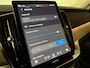 Volvo XC90 T8 AWD Recharge Ultra Dark | Luchtvering | Trekhaak | 360 Camera | Head-Up Display | Harman Kardon | 455pk | Adaptieve Cruise Control | Stoelverwarming voor+achter | Stuurwielverwarming | Schuifdak | Full LED Meesturende koplampen | Pilot Assist | BLIS Dode Hoek Detectie | Alcantara hemelbekleding | Lederen zonnekleppen en handgrepen | Elektrische voorstoelen geheugen | Quilted Nordico bekleding | Zitting verlenging voorstoelen | Lederen dashboard | 21 Inch | Google Infotainment | Keyless Drive | Privacy Glass | Elektrisch bedienbare achterklep | Geïntegreerd kinderzitje achterin | Geïntegreerde zongordijnen achterportieren | Verlichte instaplijsten | 7-Persoons | 4-Zone Climate Control | DAB Radio | Apple Carplay/Android Auto | Alarm Klasse III | Onyx Black Metallic |