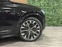 Volvo XC90 T8 AWD Recharge Ultra Dark | Luchtvering | Trekhaak | 360 Camera | Head-Up Display | Harman Kardon | 455pk | Adaptieve Cruise Control | Stoelverwarming voor+achter | Stuurwielverwarming | Schuifdak | Full LED Meesturende koplampen | Pilot Assist | BLIS Dode Hoek Detectie | Alcantara hemelbekleding | Lederen zonnekleppen en handgrepen | Elektrische voorstoelen geheugen | Quilted Nordico bekleding | Zitting verlenging voorstoelen | Lederen dashboard | 21 Inch | Google Infotainment | Keyless Drive | Privacy Glass | Elektrisch bedienbare achterklep | Geïntegreerd kinderzitje achterin | Geïntegreerde zongordijnen achterportieren | Verlichte instaplijsten | 7-Persoons | 4-Zone Climate Control | DAB Radio | Apple Carplay/Android Auto | Alarm Klasse III | Onyx Black Metallic |