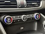 Alfa Romeo Giulia 2.0T Super 200pk | Afn. Trekhaak | Stoel- & Stuurverwarming | Camera | Adaptive Cruise | Winterset