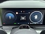 Hyundai Kona Electric Long Range Pure Edition 64.8 kWh | Apple Carplay/Android Auto | Lichtmetalen wielen 5-spaaks 17" | Navigatiesysteem full map | Nieuw snel leverbaar