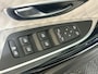 Renault Espace 225PK TCe Initiale Paris 7p. Automaat | 7 Zitplaatsen | Stoelverwarming | Schuif/Kantel Dak | Stoelverkoeling | Climate Control | Apple CarPlay/Android Auto | Head Up Display | Wit Leder | Camera | Parkeersensoren | Licht & Regen Sensor |