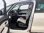 Renault Espace 225PK TCe Initiale Paris 7p. Automaat | 7 Zitplaatsen | Stoelverwarming | Schuif/Kantel Dak | Stoelverkoeling | Climate Control | Apple CarPlay/Android Auto | Head Up Display | Wit Leder | Camera | Parkeersensoren | Licht & Regen Sensor |