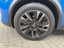Peugeot 2008 1.2 Hybrid 145 PK GT | 1e Eigenaarsauto nieuw door Thalen geleverd | Alcantara Interieurpakket | Navigatie | 360 Graden Camera | 18" Lichtmetalen Velgen | Stoelverwarming | Full LED Verlichting | Dode Hoek Detectie | Cruise Control | DAB+ Radio | Keyless Entry & TSart | Draadloze Telefoonlader | Apple Carplay & Android Auto |