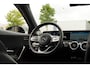 Mercedes-Benz A-klasse 200pk Business Solution AMG | Stoelverwarming | Achteruitrijcamera | AMG Styling | Navigatie