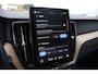 Volvo XC60 T6 Ultra Dark | Luchtvering | Trekhaak | Pano | HUD|