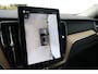 Volvo XC60 T6 Ultra Dark | Luchtvering | Trekhaak | Pano | HUD|