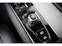Volvo XC90 T8 Recharge AWD Ultra Bright Executive | Luchtvering | Bowers & Wilkins | Massage | Head-Up | 22" | Gelamineerd glas