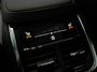 Volvo XC90 T8 Recharge AWD Ultra Bright Executive | Luchtvering | Bowers & Wilkins | Massage | Head-Up | 22" | Gelamineerd glas