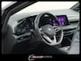 Volkswagen Golf 1.5 eTSI R-Line Pano H&K Audio Cruise Camera