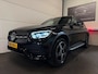 Mercedes-Benz GLC 300e 4MATIC AMG Pano, Cruise Control, Apple Carplay, Trekhaak, Achteruitrijcamera, LED, Sfeerverlichting