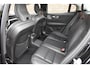 Volvo S60 T6 Recharge 350PK AWD Ultimate Bright | Bowers en Wilkins | Trekhaak | Rondomzicht camera | Massage functie voorstoelen
