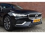 Volvo S60 T6 Recharge 350PK AWD Ultimate Bright | Bowers en Wilkins | Trekhaak | Rondomzicht camera | Massage functie voorstoelen