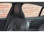 Volvo S60 T6 Recharge 350PK AWD Ultimate Bright | Bowers en Wilkins | Trekhaak | Rondomzicht camera | Massage functie voorstoelen