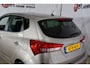 Hyundai ix20 1.4i airco, PDC achter, stuurwielverwarming