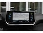 Peugeot e-208 EV GT 136PK 50 kWh | NAVIGATIE 10" TOUCHSCREEN | APPLE CARPLAY/ANDROID AUTO | PARKEERSENSOREN VOOR + ACHTER | ACHTERUITRIJ CAMERA | FULL LED KOPLAMPEN | 17" LICHTMETALEN VELGEN | CLIMATE CONTROL | CRUISE CONTROL | DAB+ RADIO | REGEN/LICHT SENSOR | SNELLAAD FUNCTIE | ALL SEASON BANDEN |
