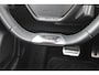 Peugeot e-208 EV GT 136PK 50 kWh | NAVIGATIE 10" TOUCHSCREEN | APPLE CARPLAY/ANDROID AUTO | PARKEERSENSOREN VOOR + ACHTER | ACHTERUITRIJ CAMERA | FULL LED KOPLAMPEN | 17" LICHTMETALEN VELGEN | CLIMATE CONTROL | CRUISE CONTROL | DAB+ RADIO | REGEN/LICHT SENSOR | SNELLAAD FUNCTIE | ALL SEASON BANDEN |